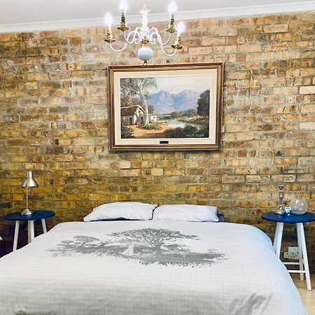 The Little Hideaway Guesthouse Stellenbosch Dış mekan fotoğraf