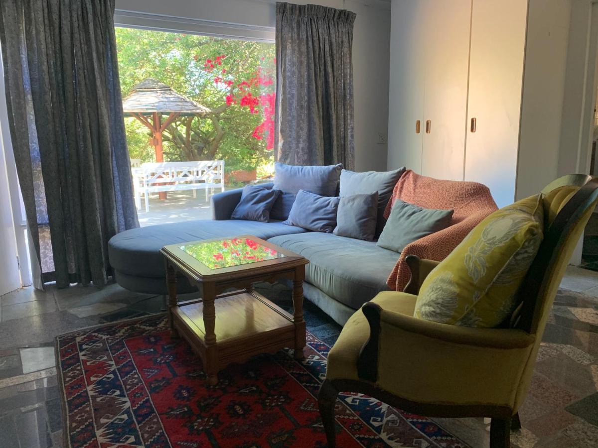 The Little Hideaway Guesthouse Stellenbosch Dış mekan fotoğraf