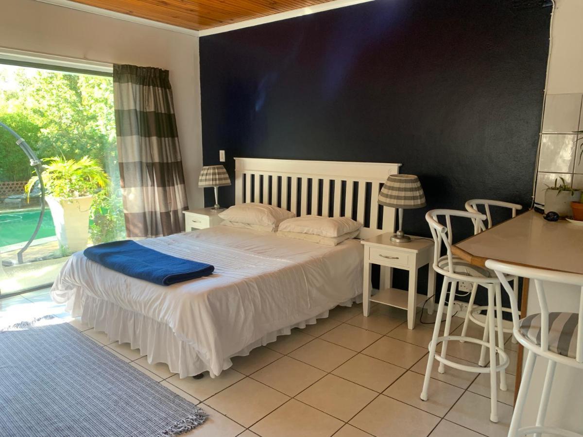 The Little Hideaway Guesthouse Stellenbosch Dış mekan fotoğraf